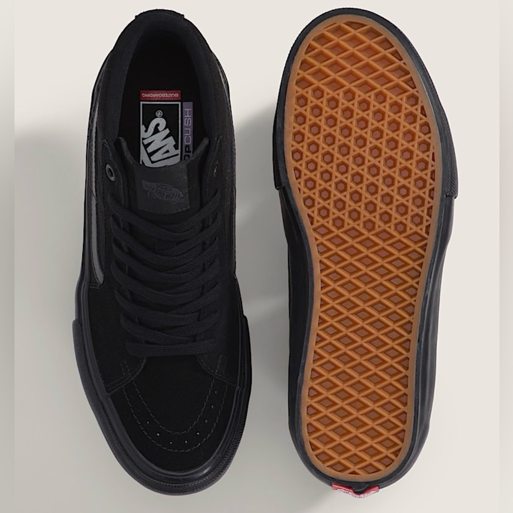 Vans (unisex)Black Pop Cushion Black High-Tops